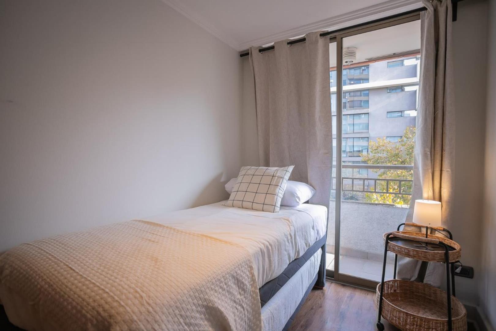 Descubre El Vibrante Barrio Andres * Santiago